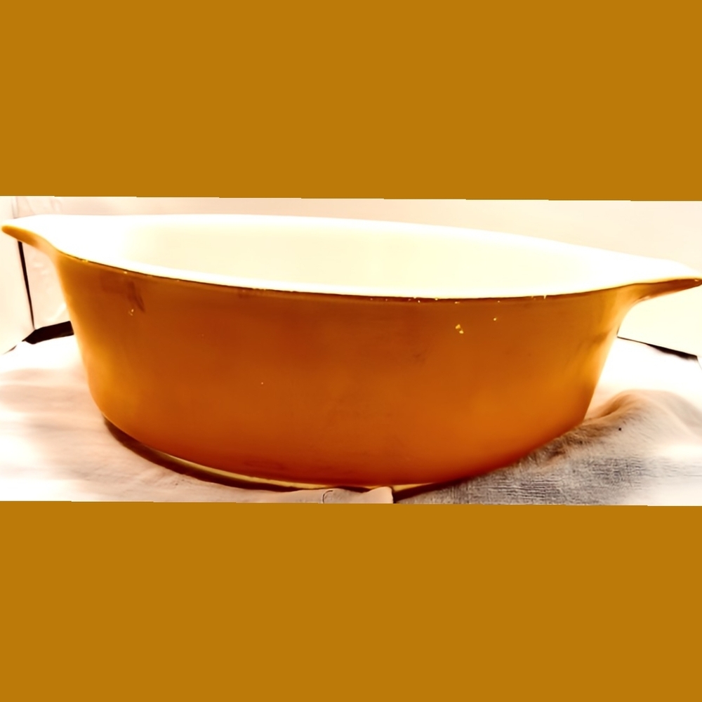 Vintage Pyrex Mustard Yellow Casserole Dish 1 Qt